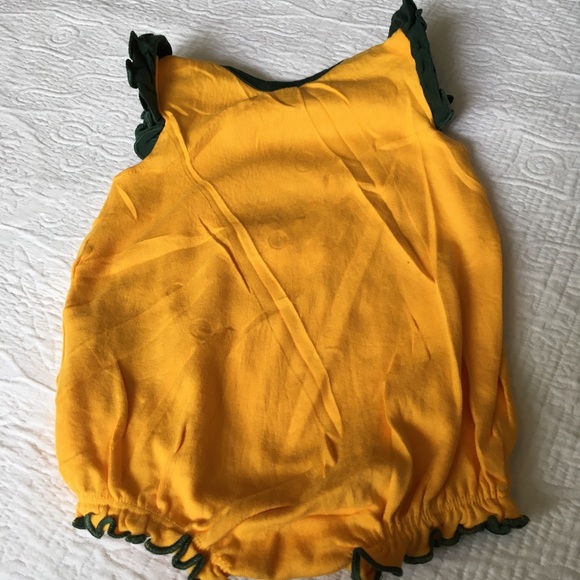 0-3m (5/$20) Packers Fanwear SunSuit/Romper by NFL - Picture 5 of 5